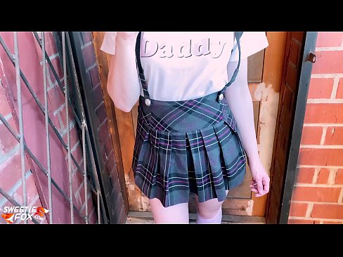 ❤️ 여학생은 그녀의 거시기를 깊이 빨고 수업 대신 성교합니다. ❤️❌ 항문 포르노 우리 ko.vanalize.ru
